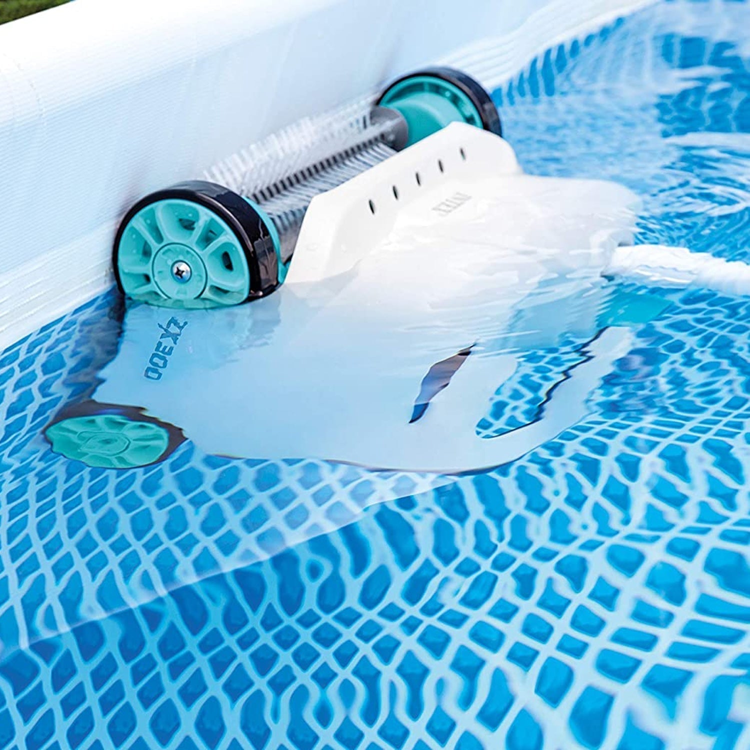 Intex 12ft x 30in Prism Frame Above Ground Round Swimming Pool & Robot Vacuum image 8